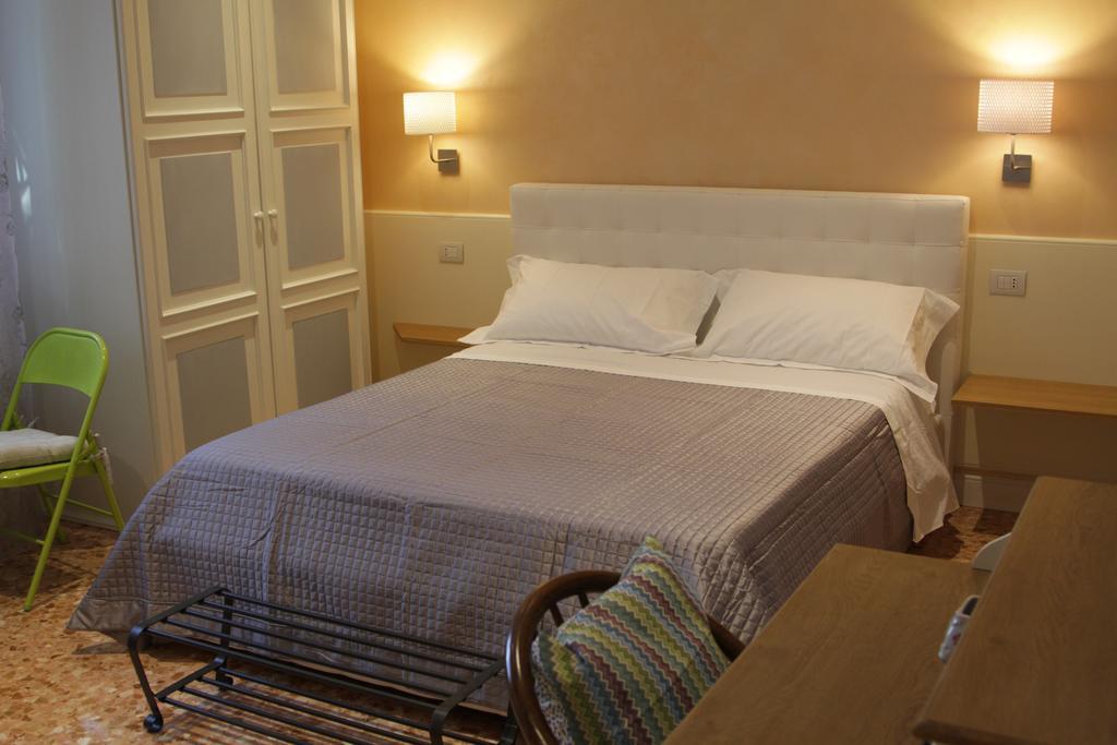B&B I Propilei Di San Girolamo Rimini Zewnętrze zdjęcie
